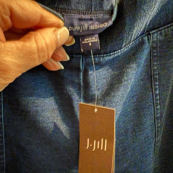 Pure Jill Indigo Denim Wide Legged Capris - Picture 4 of 9